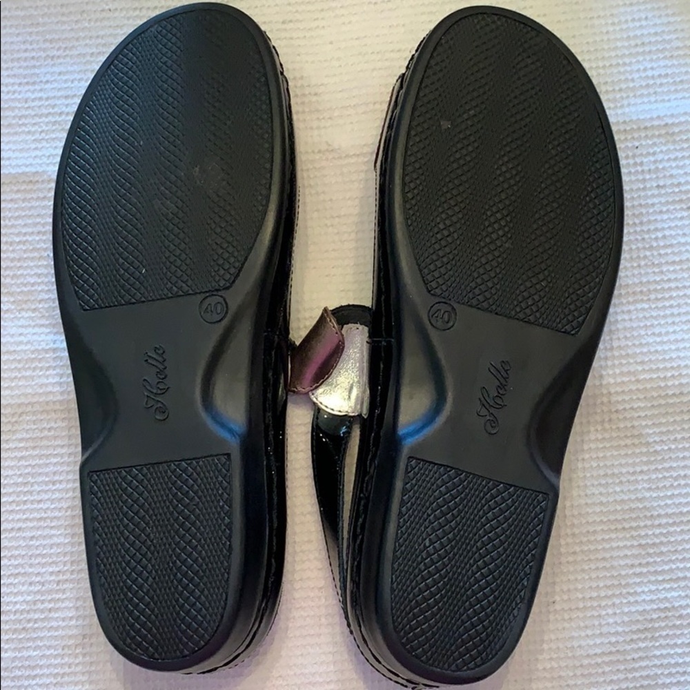 Helle Comfort Sandals. Size 40(9). EUC. - Picture 8 of 9